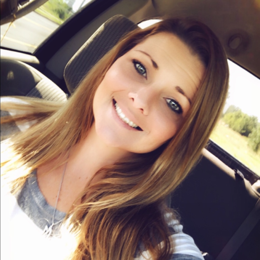 Meet your Posher, Misty